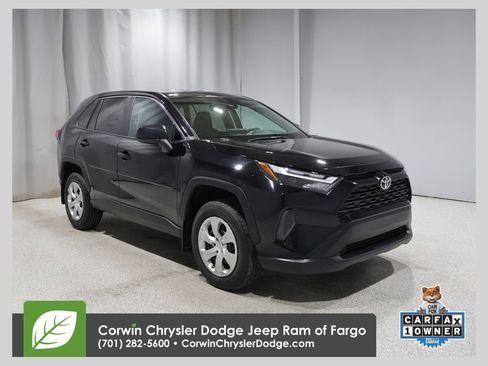 Used 2023 Toyota RAV4 LE AWD/4WD image 1