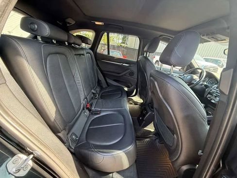 Used 2018 BMW X1 xDrive28i AWD/4WD image 18