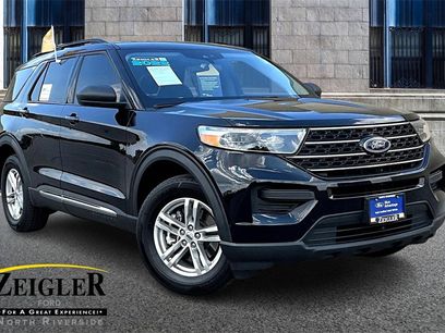 Certified 2022 Ford Explorer XLT w/ Class IV Trailer Tow Package
