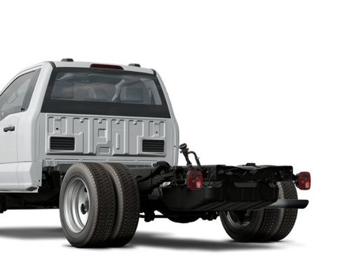 New 2025 Ford F550 2WD Regular Cab Super Duty image 20