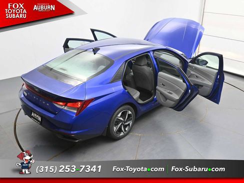 Used 2023 Hyundai Elantra SEL w/ Convenience Package FWD image 35
