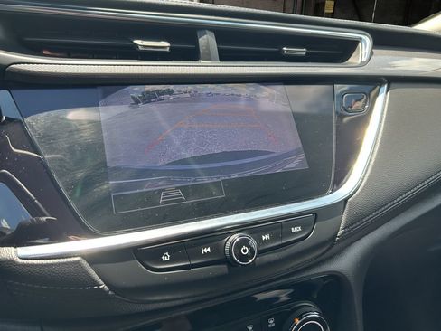 Certified 2021 Buick Encore GX Preferred w/ Cold Weather Comfort Package FWD image 25