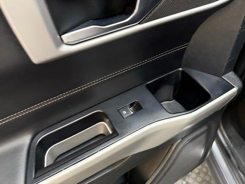 Certified 2022 Ford Explorer XLT w/ Equipment Group 202A image 50