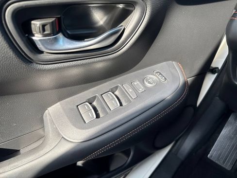 Certified 2024 Honda HR-V Sport image 23