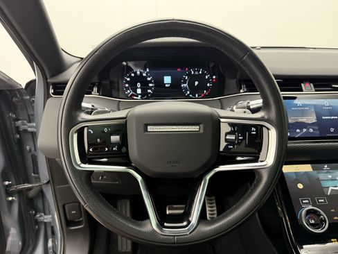 Used 2021 Land Rover Range Rover Evoque R-Dynamic S AWD/4WD image 15