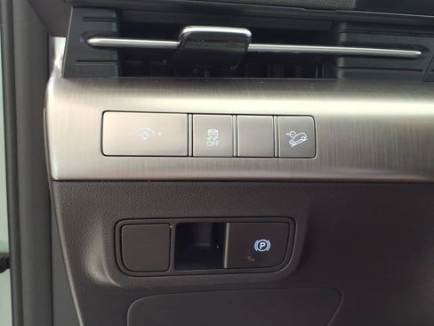 Used 2024 Hyundai Kona SEL AWD/4WD image 7