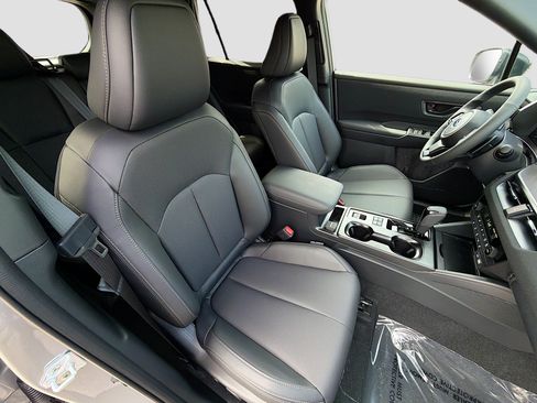 New 2026 Subaru Outback Limited AWD/4WD image 14