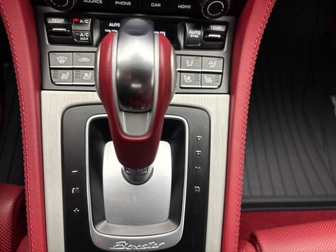 Certified 2022 Porsche 718 Boxster RWD image 22