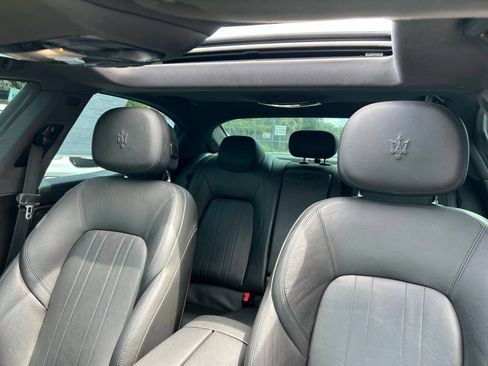 Used 2019 Maserati Ghibli RWD image 32