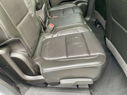 Used 2020 GMC Acadia SLT image 10