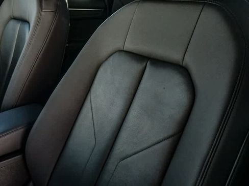 Used 2020 Audi Q3 2.0T Premium w/ Convenience Package image 21