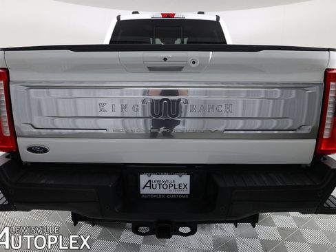 Used 2025 Ford F250 King Ranch w/ FX4 Off-Road Package AWD/4WD image 6
