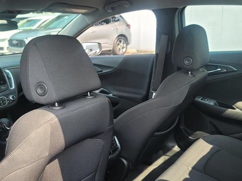 Used 2023 Chevrolet Malibu LT FWD image 31