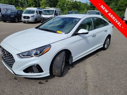 Used 2019 Hyundai Sonata SEL w/ Winter Weather Package FWD image 7