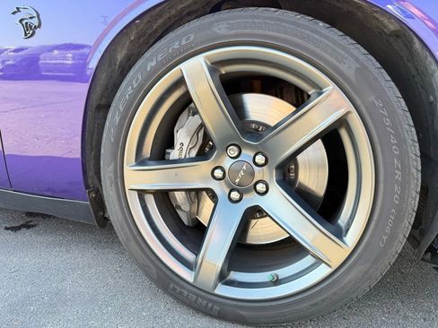 Used 2019 Dodge Challenger SRT Hellcat Redeye image 30