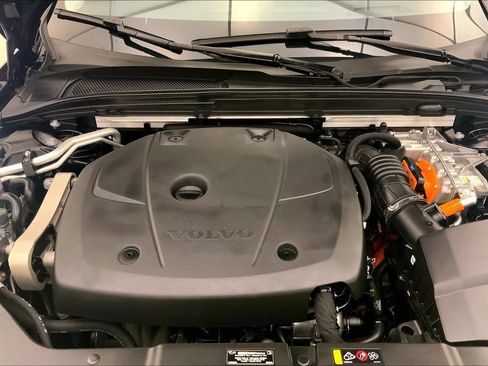 Used 2021 Volvo S60 T8 Inscription w/ Climate Package AWD/4WD image 9