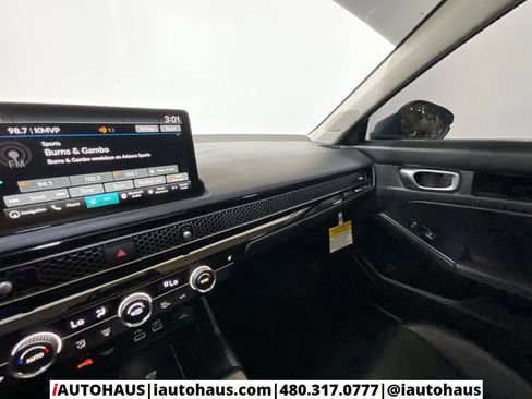 Used 2024 Honda Civic Touring image 29