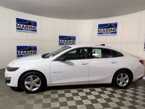 Used 2022 Chevrolet Malibu LS FWD image 7