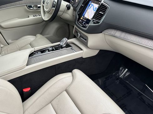 Certified 2022 Volvo XC90 T8 Inscription w/ Advanced Package image 20