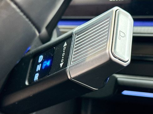 Used 2024 Hyundai Santa Fe Calligraphy image 12