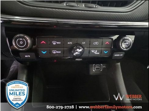 New 2026 Jeep Compass Limited image 17