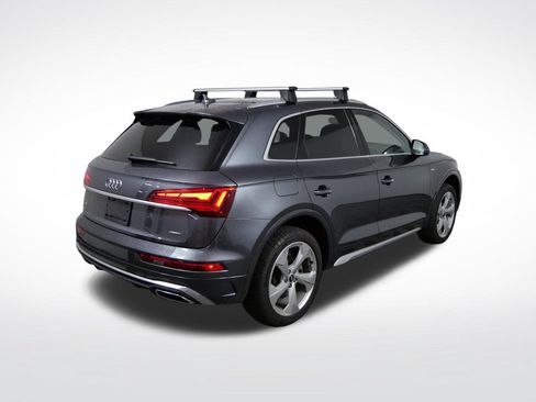 Used 2023 Audi Q5 2.0T Premium Plus w/ Premium Plus Package AWD/4WD image 3