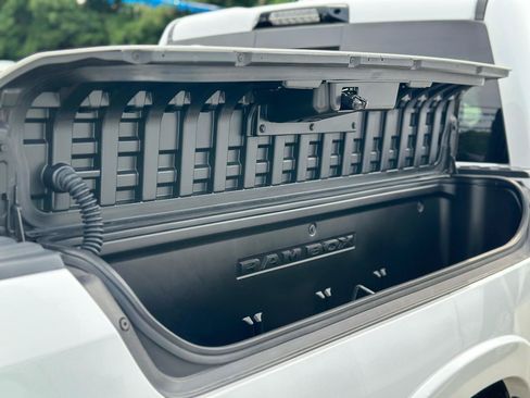 Used 2021 RAM 1500 Limited w/ Night Edition RWD image 6
