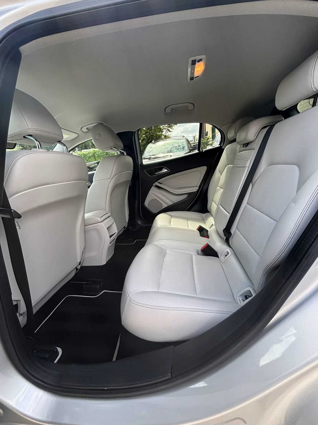 Used 2015 Mercedes-Benz GLA 250 image 16