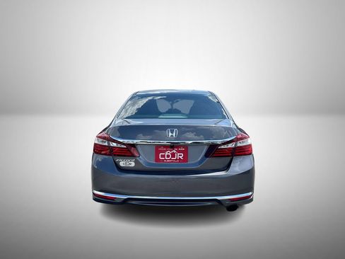 Used 2017 Honda Accord LX image 9