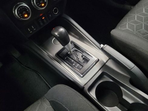 Used 2020 Mitsubishi Outlander Sport SE FWD image 26