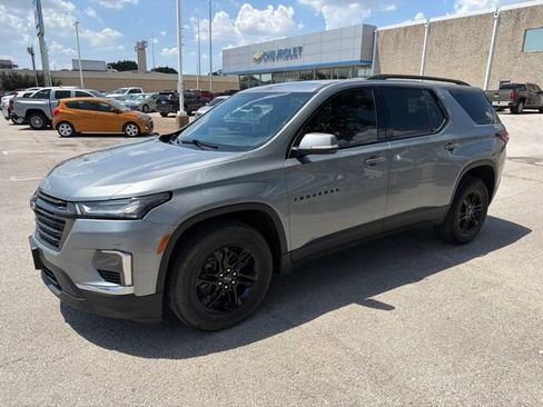 Used 2023 Chevrolet Traverse LS w/ Midnight/Sport Edition FWD image 2