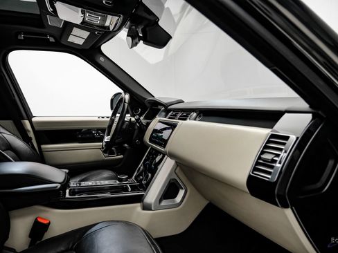 Used 2022 Land Rover Range Rover Westminster Edition image 46