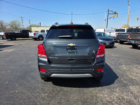 Used 2020 Chevrolet Trax LT image 24