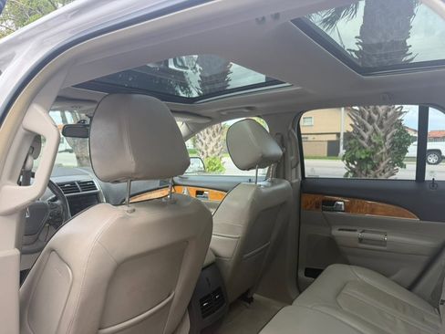Used 2015 Lincoln MKX FWD w/ Equipment Group 102A image 13