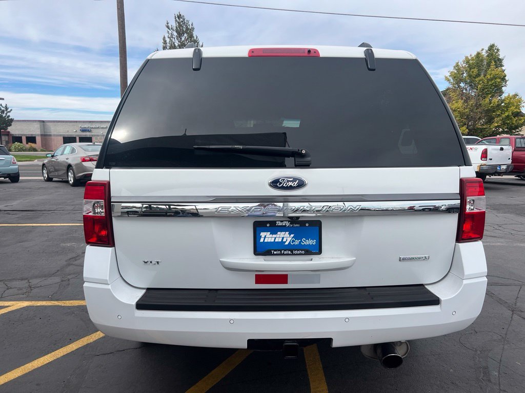 Used 2015 Ford Expedition XLT AWD/4WD image 4
