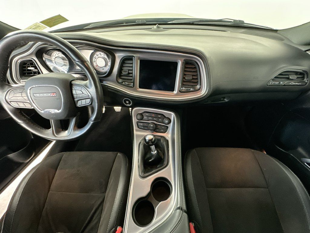 Used 2022 Dodge Challenger R/T w/ T/A Package RWD image 10