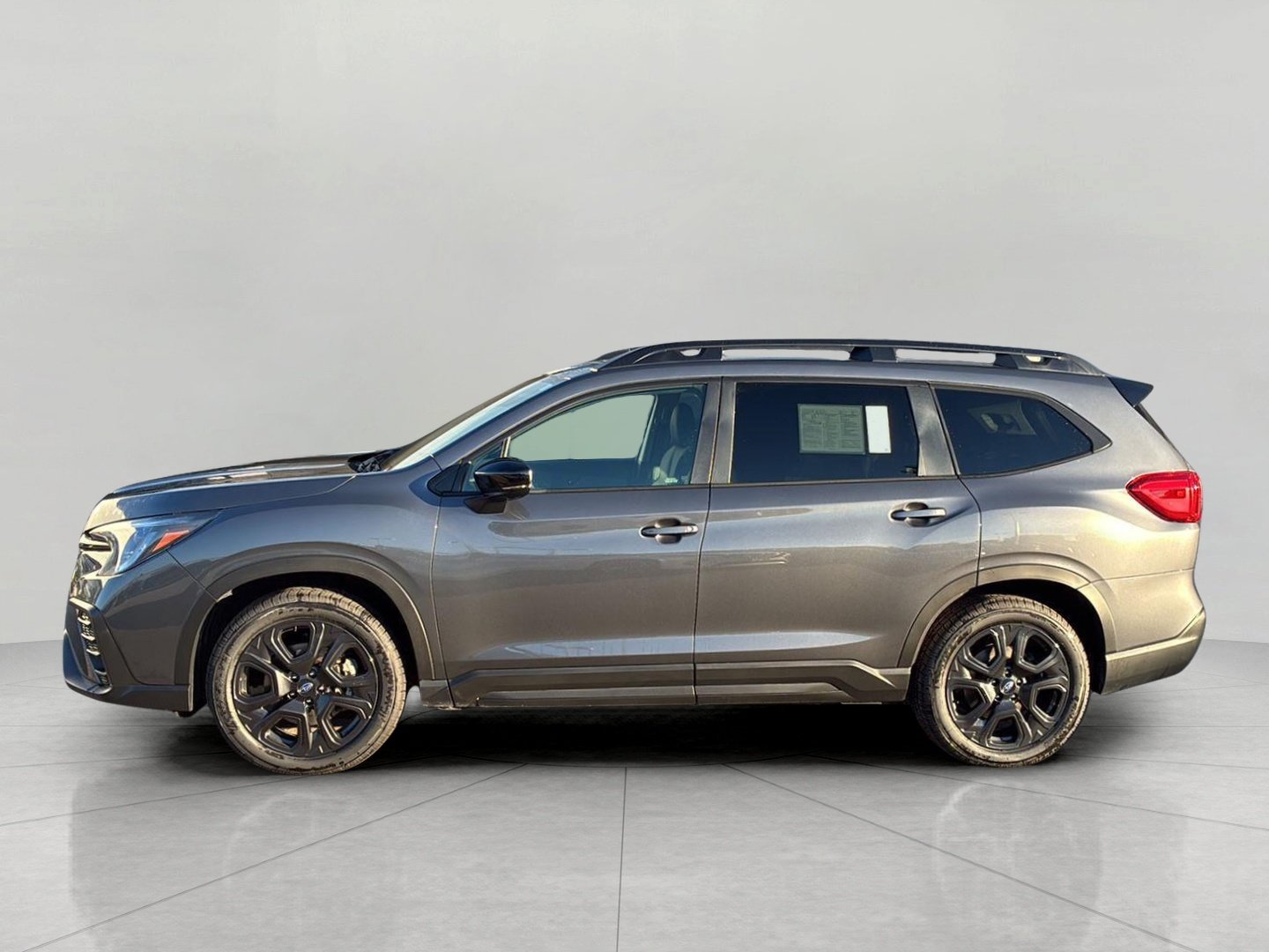 Used 2024 Subaru Ascent Onyx Edition Limited AWD/4WD image 5