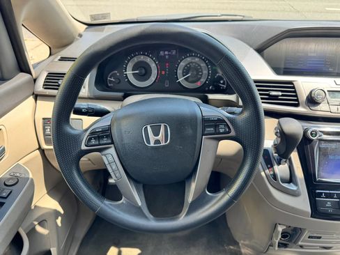 Used 2016 Honda Odyssey SE image 27