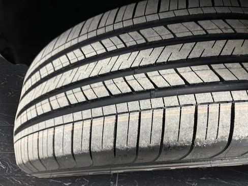 Used 2025 Lincoln Corsair Reserve w/ Towing Package image 37