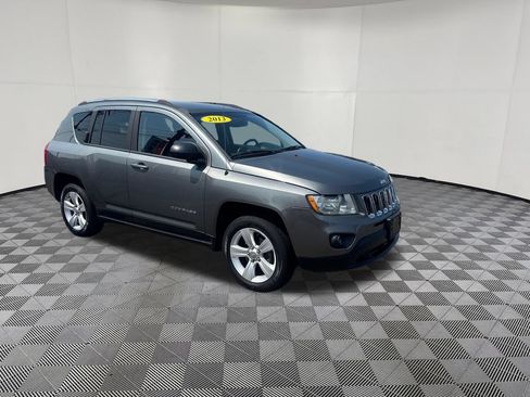 Used 2013 Jeep Compass Sport AWD/4WD image 7