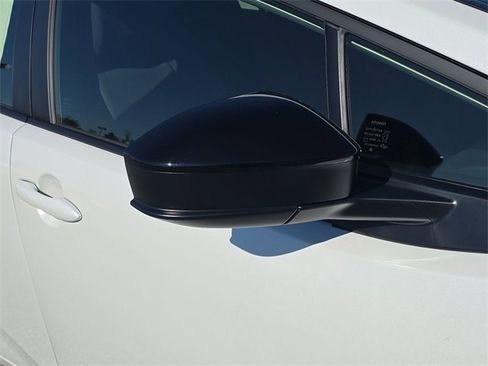 New 2026 Toyota Prius Plug-In Hybrid image 12