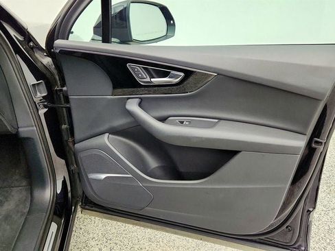 Used 2019 Audi Q7 3.0T Prestige image 26