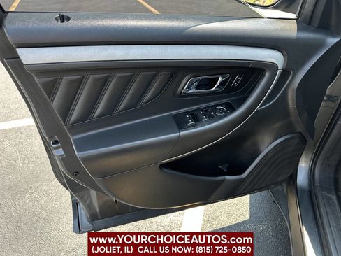 Used 2015 Ford Taurus SEL image 10