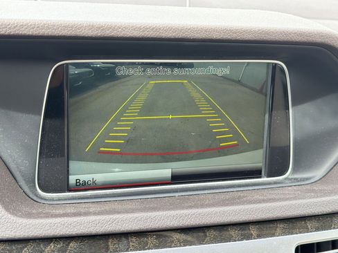 Used 2015 Mercedes-Benz E 350 Sedan image 24