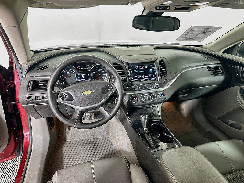 Used 2016 Chevrolet Impala LT w/ Convenience Package FWD image 22