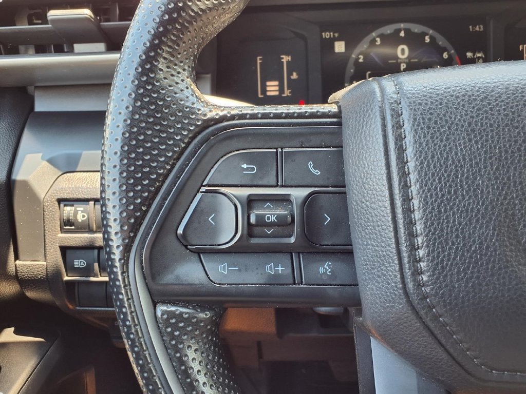 Used 2025 Toyota Tacoma SR RWD image 21
