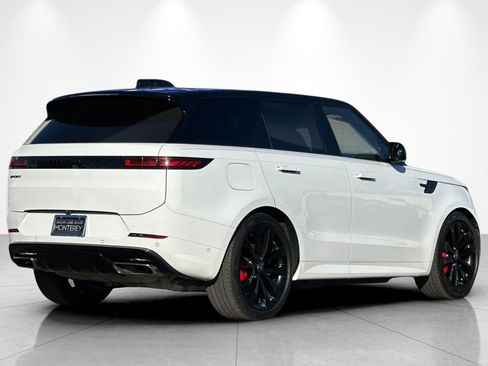 Used 2025 Land Rover Range Rover Sport Dynamic SE image 6