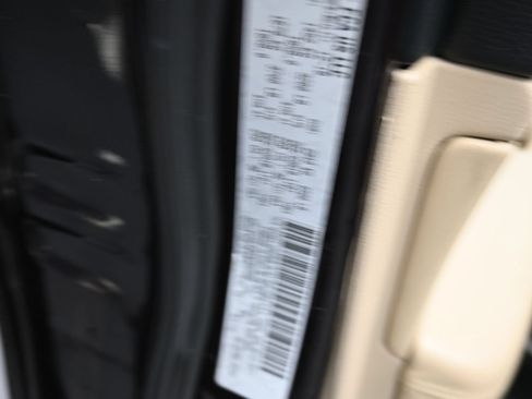 Used 2019 Jeep Grand Cherokee Limited RWD image 15
