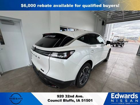 New 2025 Nissan Murano SV AWD/4WD image 4
