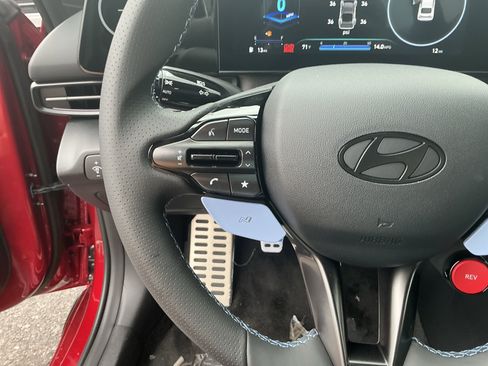 New 2025 Hyundai Elantra N image 17